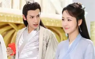 香蜜导演去世,邓伦暂无回应,杨紫更新美照