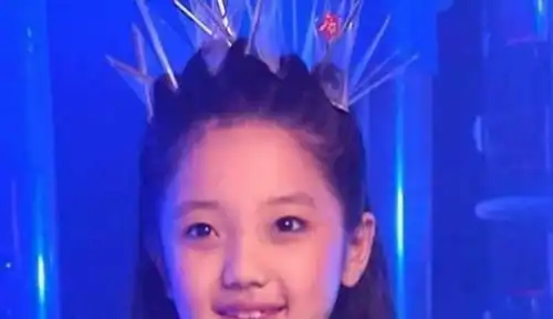 快乐星球开播14年,小女神冰柠檬也长大了,变身冰美人
