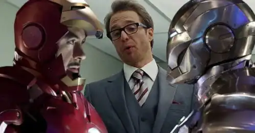 钢铁侠2托尼预言成功他最担心的事情发生了
