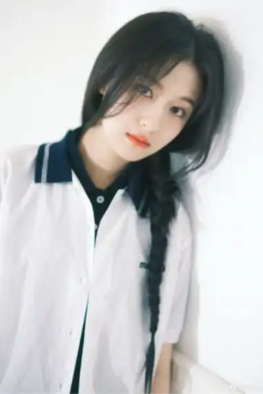 李兰迪学院风穿搭,温柔又清纯,少女感十足