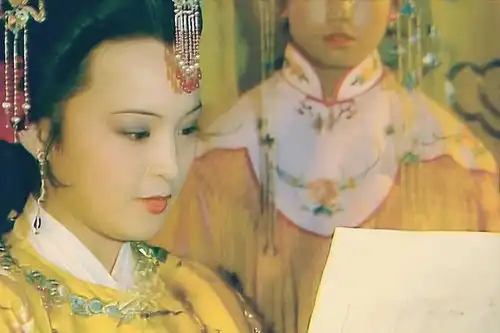 秦可卿为什么自缢而死她如果不自杀,宁国府就会被抄家灭族
