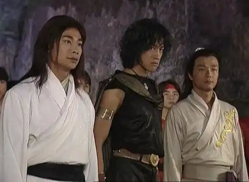 风云雄霸天下的结尾楚楚生下一个女孩叫作步婷,为什么风云2变成了男孩叫做云儿