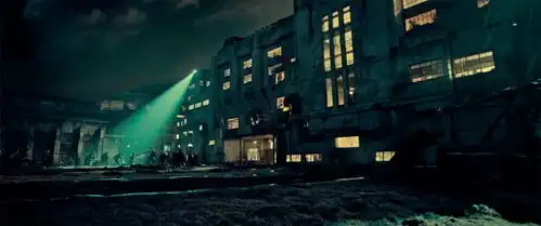 八佰诞生记不刻意歌颂英雄,但人性熠熠闪光
