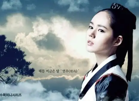 明星的脸颊痣往往有锦上添花的感觉,刘亦菲和韩国的她是同款
