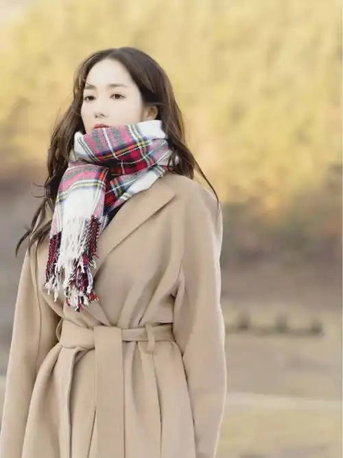 跟着韩剧女主学穿搭冬天这样穿气质又高级