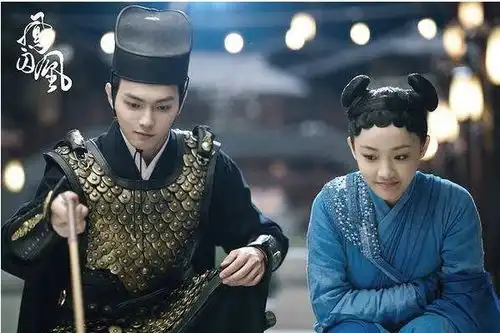 为什么于正那么捧许凯
