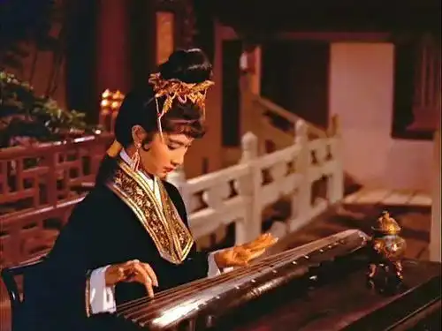 看过邵氏版才知道,倩女幽魂人间情是时隔60年的致敬