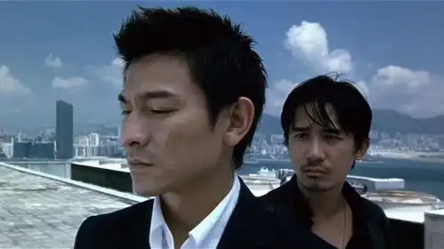 冒死曝光这件事后,他险遭追杀