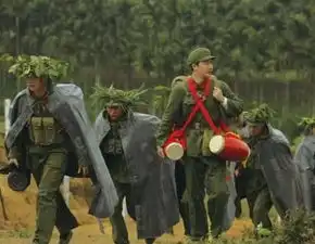 冯小刚携6个青苹果般饱满青涩的姑娘拍芳华当导演真好
