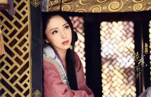 酷评三国机密什么样的女性才能在一部男人戏中平分秋色
