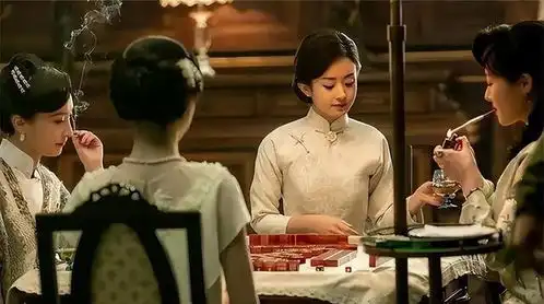 张勋睡觉有个怪癖,妻妾们都烦他,四姨太装疯卖傻才躲过一劫