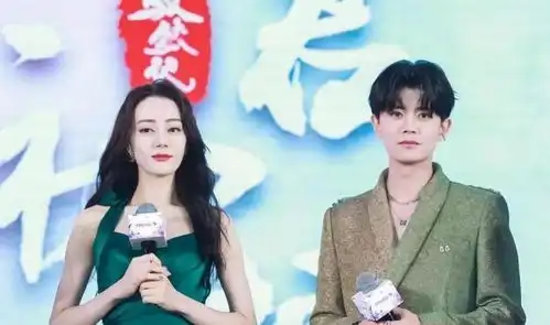 任嘉伦新剧暴图,与君初相识
