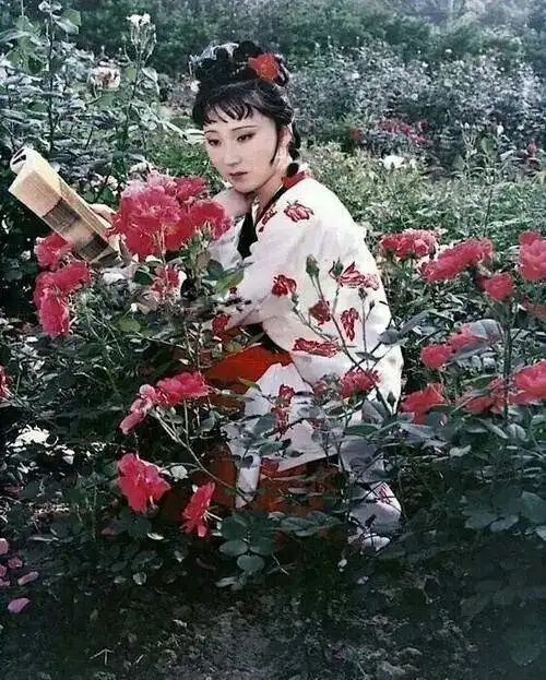 七位花中的卧美人,看到最后一个,你还觉得白浅是最美的吗