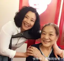 老戏骨陈宝国与老婆赵奎娥近照,夫妻同年,实力不相上下