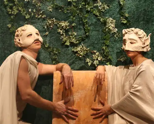 国际戏剧演出季,看完这些才算完整
