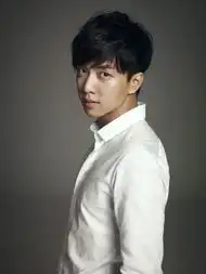 李升基将来华会粉丝与中饭首次亲密接触
