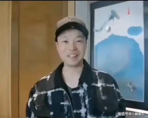 32岁的嘎子透露拒演战狼2直播卖过期牛肉借助救人炒作没底线童年滤镜坏了
