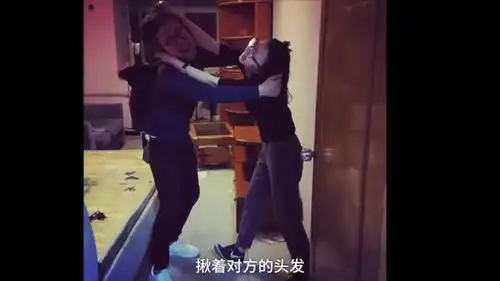 小夫妻蜗居北京45平旧房,花25万爆改成时尚小家,还好装完没离婚
