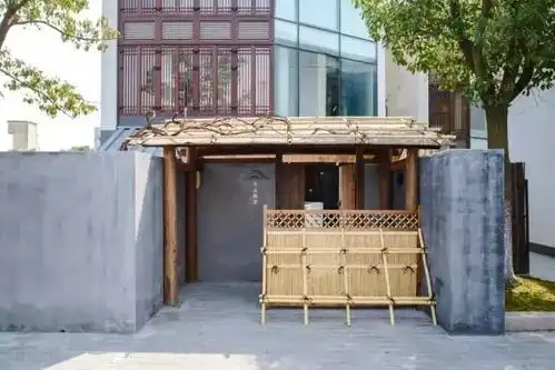 不去箱根也能泡到正宗日式温泉,距离上海市区只需45分钟