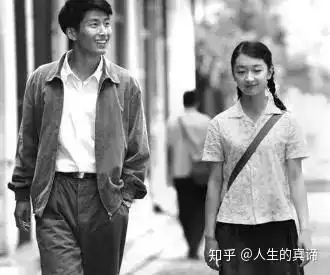 山楂树之恋老三和静秋的纯情初恋故事,到底有多催泪