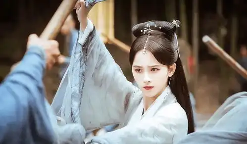 鞠婧祎白娘子造型惨遭抄袭,抄袭女主颜值不够,网友点评恶心