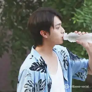 许凯明星资料大全许凯动态许凯电视剧电影爱奇艺泡泡
