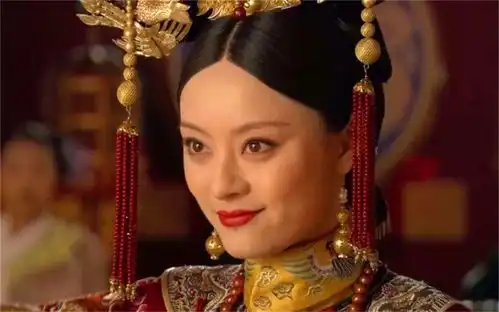 甄嬛传甄嬛只是穿了件纯元旧衣,就能让雍正雷霆大怒,真是旧情难忘吗
