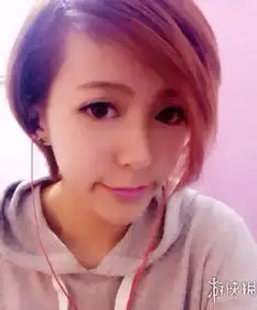 网友称赞电竞泷泽萝拉英雄联盟美女玩家福利美照赏
