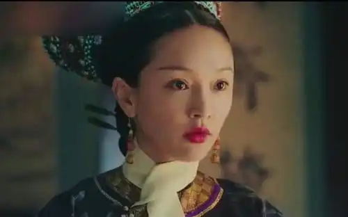 如懿传金玉妍爱的不是皇上,被爱人利用却不自知,可恨又可怜
