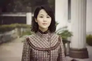 当年家有儿女的两个小雪如今成了情敌,一个红的发紫,一个
