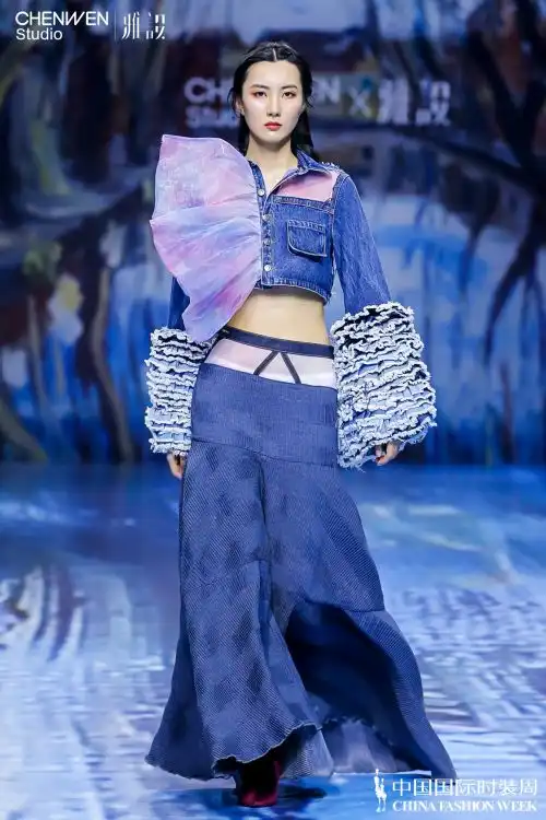 中国国际时装周首次迎来美学与艺术跨界,雅设美学破界拥抱新生力