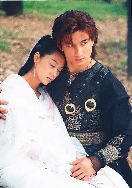 钟汉良吴奇隆小鲜肉算什么一大波逆天防腐男神来了