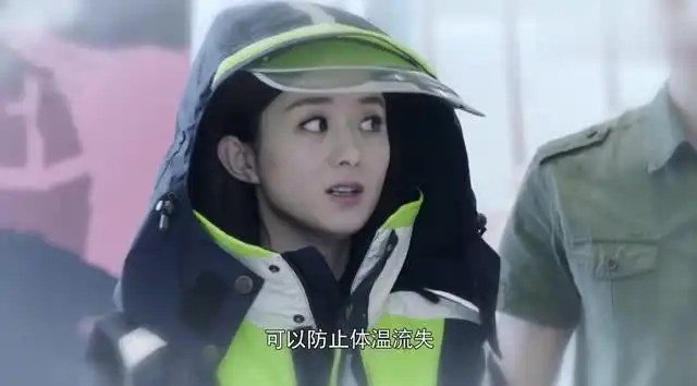 倾城时光励致诚设计局中局,林浅试验样衣在水里浸泡十个钟

