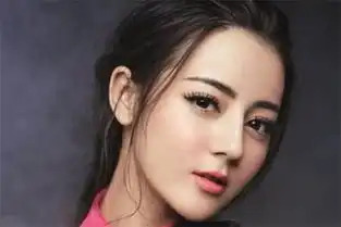 杨幂旗下4朵仙女花,现在走红3朵,只剩一朵还在等待绽放
