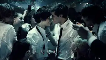 求图片中的电影名称
