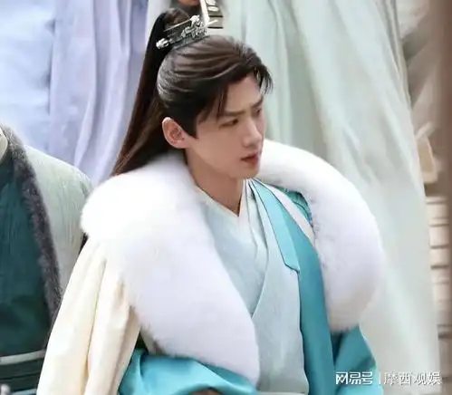 白敬亭宋轶长风渡蓝衣路透好美灵气十足颜值高,粉丝爱了