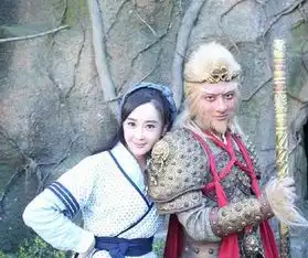 春三十娘杜若溪怀孕古装第一美男严屹宽当爸爸了