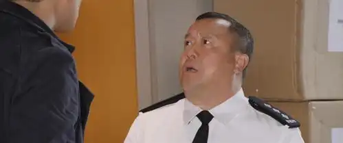 刑警兄弟爆笑黄金兄弟组合开启相爱相杀的生活
