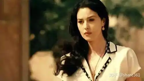 当年以为的行为放荡红杏出墙,现在才发现原来是逼良为娼
