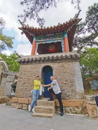 千山迎来87版红楼梦剧组主创人员