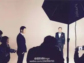 雷军将与黄晓明合拍新戏教父复古剧照亮相
