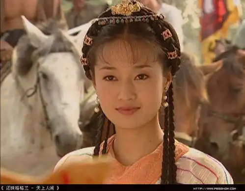 长脸型适合什么样的古装
