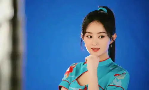 马思纯谈恋爱被网友骂张子枫被称为张一条,赵丽颖不负众望
