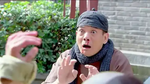 小男孩为了救小姑娘,竟割掉了自己的手指,霸气的带小姑娘离开