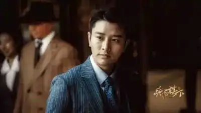 陈坤九年后回归荧屏靳东的压箱底之作终上线张翰张钧甯商战纯爱,五月观剧指南请查收