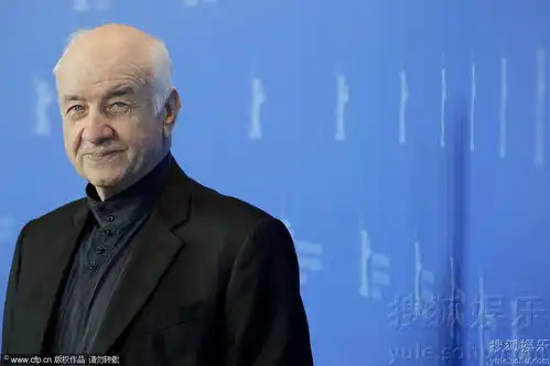 阿明缪勒斯塔尔现身被授予终身成就奖
