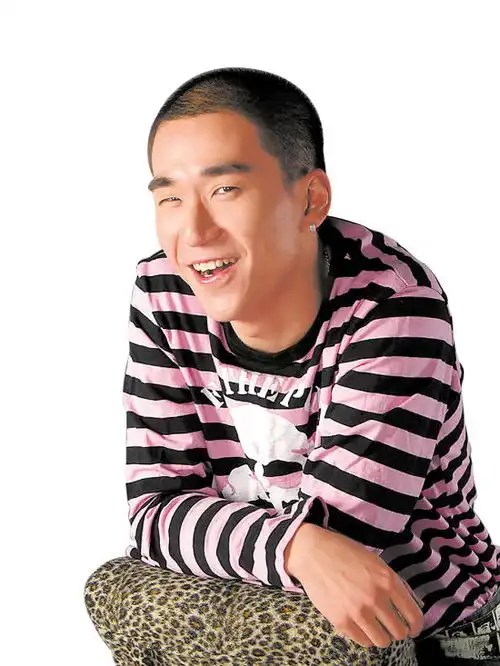 张默吸毒太坑爹组图
