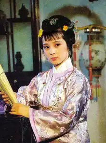 抛开所有的角色性格,你觉得87版红楼梦谁才是颜值一姐