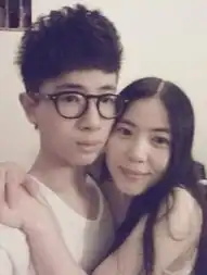 妈妈的朋友剧照母子