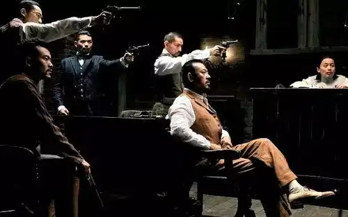 打东边来了个姜文,打西边来了个昆汀时间之葬